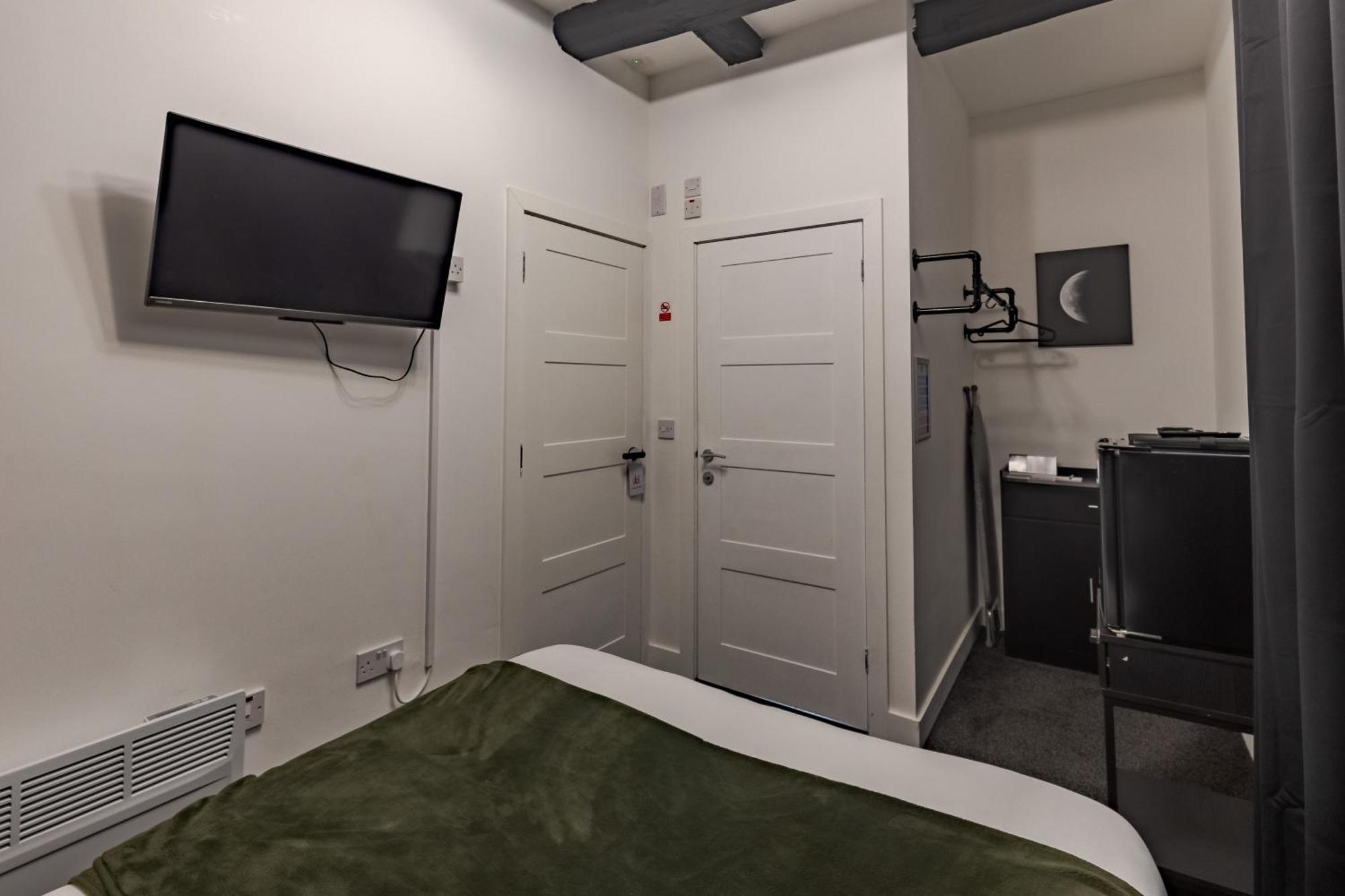 Stay Hub City Centre - Self Check-In Μπέρμιγχαμ Δωμάτιο φωτογραφία
